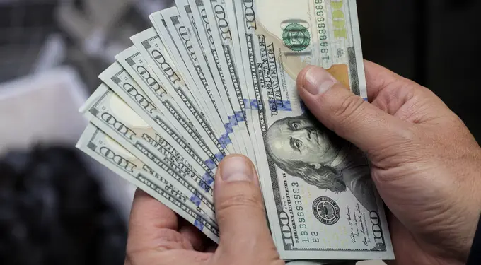 Dollar weakens after slower US jobs growth reduces Fed hike expectations
