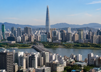 Samsung, SK Hynix are changing fortunes of Koreans, but also widening inequality